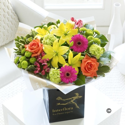 Vibrant Hand tied with Chocolates**