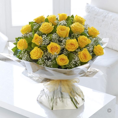 Yellow Heavenly Rose Handtied with Vase