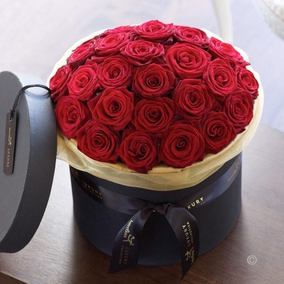 Luxury Grand Prix Rose Hatbox*