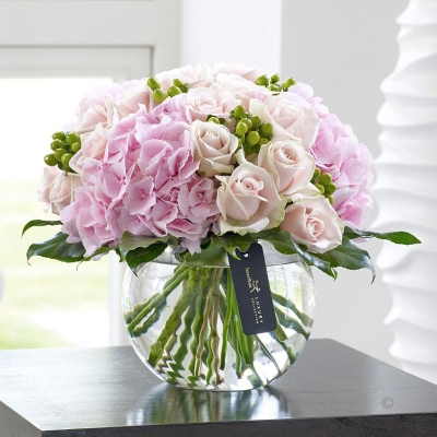 Luxury Pretty Pink Vase.