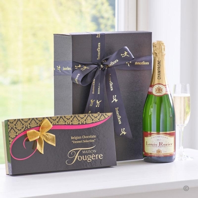 Champagne and Dessert Chocolates Gift Set