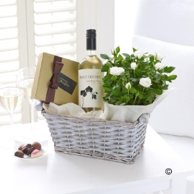 Luxury White Wine Gift Basket