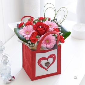 Valentines Gift Bag With Chocolates