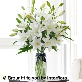 Luxury White Oriental Lily Vase